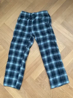 157 natbukser