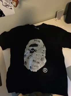 A bathing ape