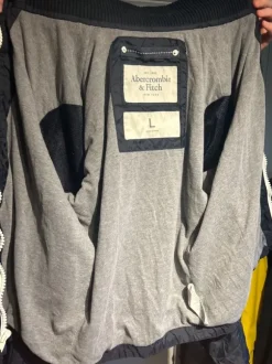 Abercrombie & Fitch vårjacka