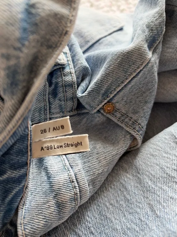 Abrand jeans