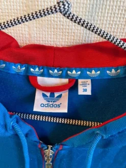 Adidas bluse