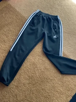 Adidas byxor