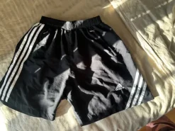 Adidas oldschool shorts