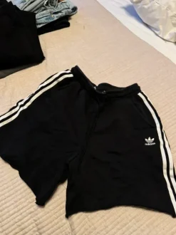 Adidas shorts- 36
