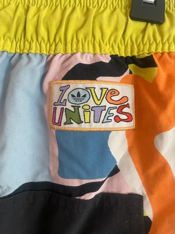 Adidas shorts Live unites stl xs
