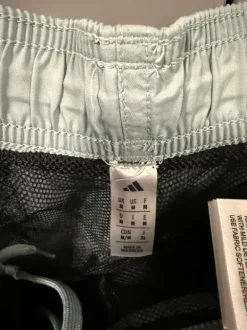 Adidas swimshorts gröna i storlek M