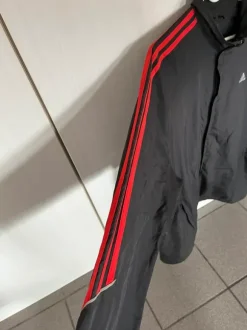 Adidas træningsjakke