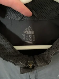 Adidas træningsjakke