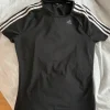 Adidas T-Shirt