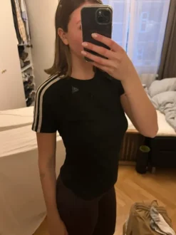 Adidas T-Shirt