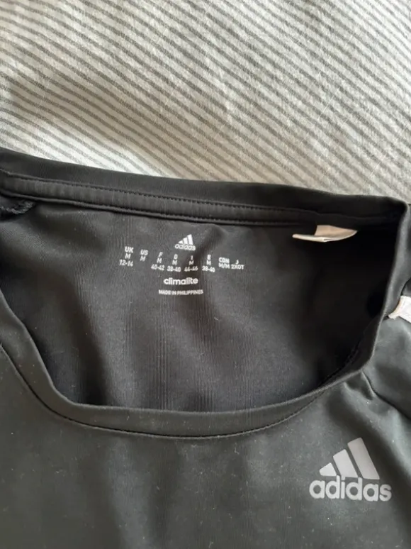 Adidas T-Shirt