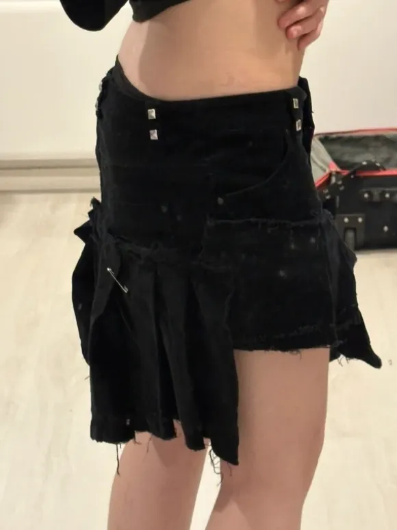 alternative skirt