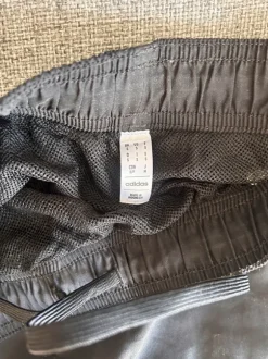 Badbyxor Adidas