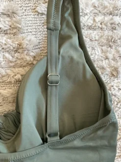 Baddräkt