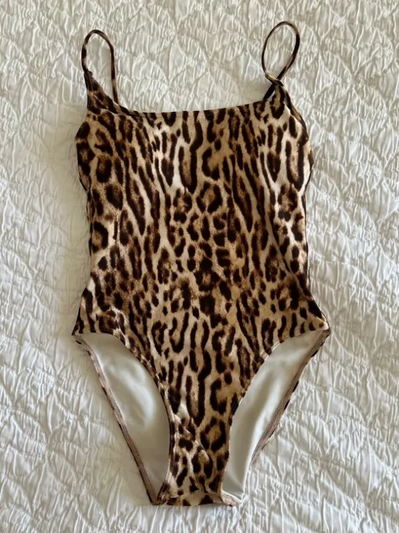 Baddräkt från Monday Swimwear