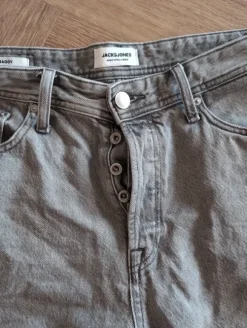 Baggy shorts