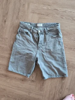 Baggy shorts