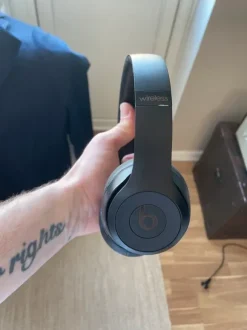 Beats Solo3 Wireless hörlurar