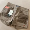 Beiga/tan shorts från Amundsen