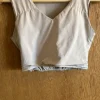 Beige binder I crop top længde