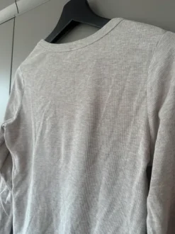 Beige långärmad tröja från H&M Mama