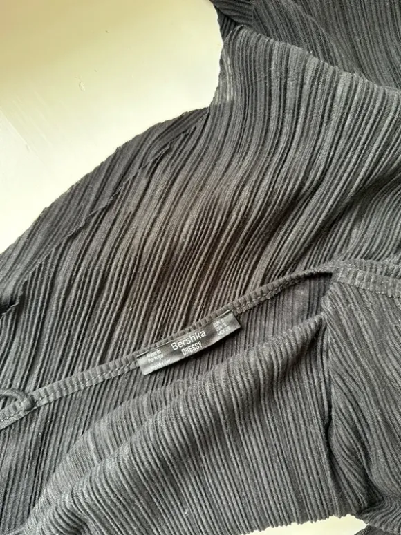 Bershka Dressy topp svart
