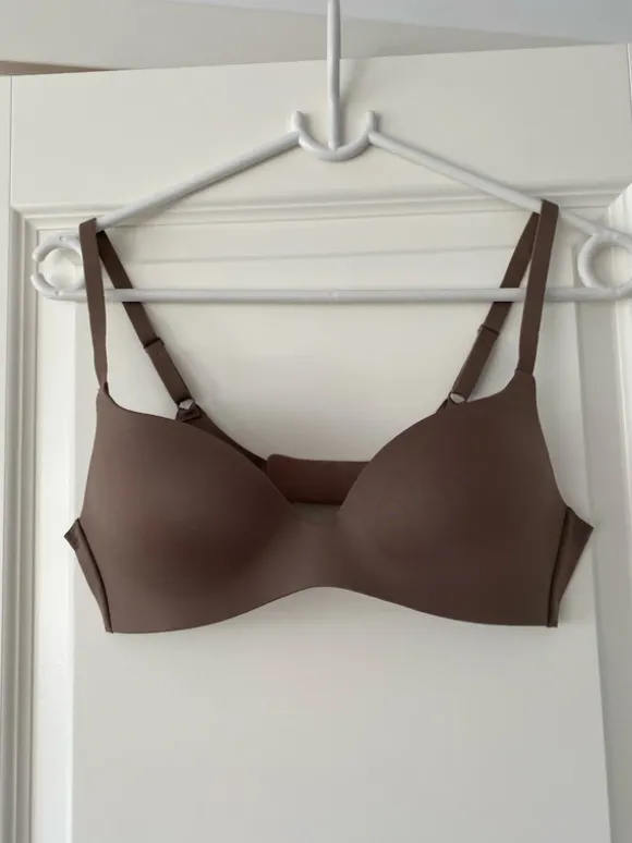 BH Uniqlo (aldrig brugt)