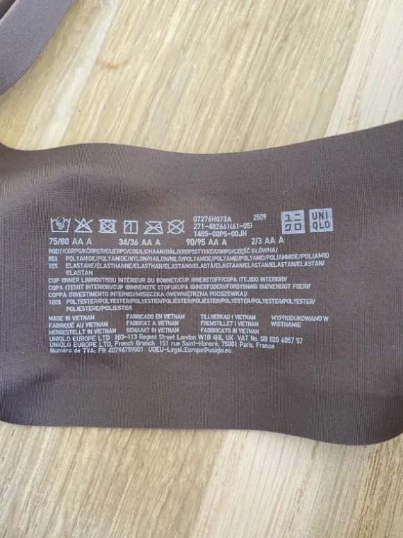 BH Uniqlo (aldrig brugt)
