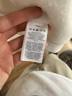Biała bluza REVIEW
