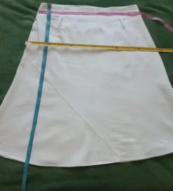 Biała lniana spódnica asymetryczna E-vie idealna na lato len i wiskoza boho vintage rozm. L 40