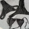Bikini sæt (top og 2 par underdele)