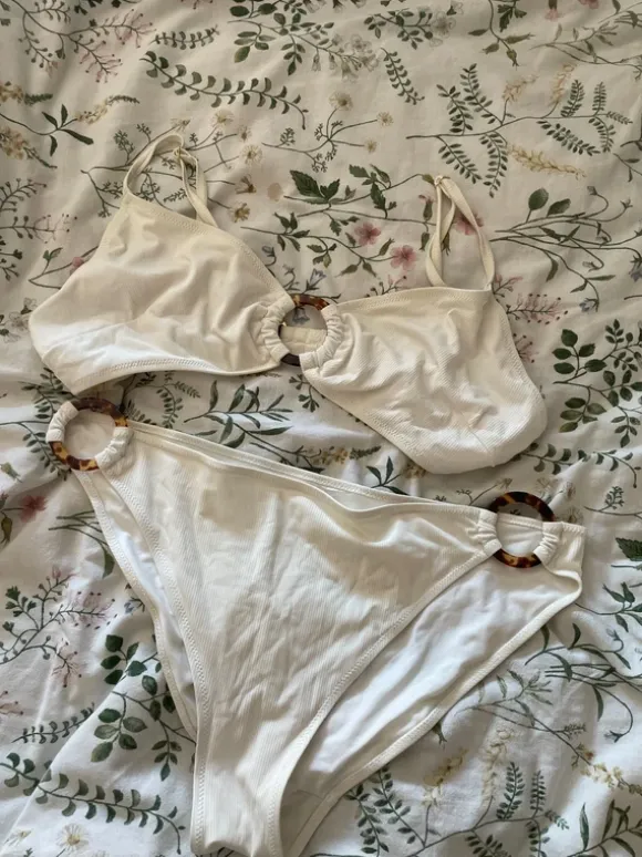 Bikini str. 42