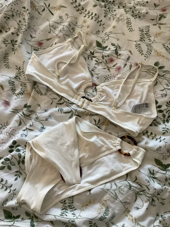 Bikini str. 42