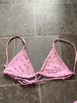 Bikinitopp + kjol