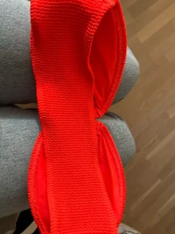 Bikinitopp Cubus storlek 38