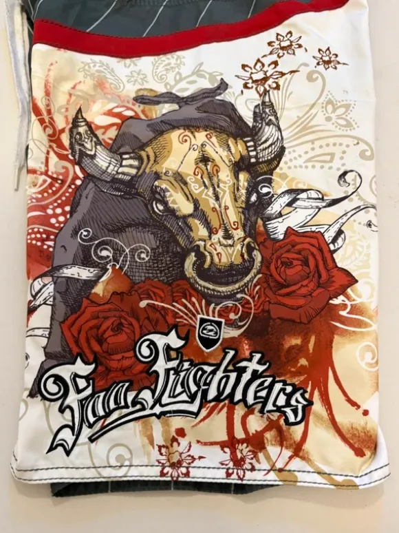 Billabong badshorts herr S Foo Fighters