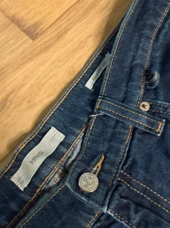 Blå jeans i straight fit