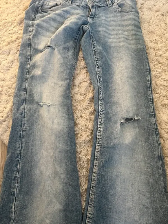 Blåa jeans