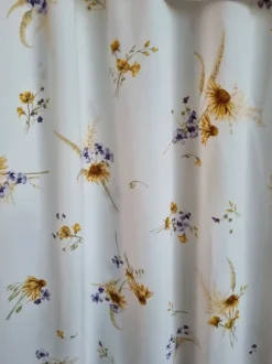 Blommig gravid och amningsklänning