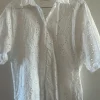 Blonde bluse