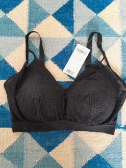Blonde bralette fra Chantelle str. XL
