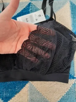 Blonde bralette fra Chantelle str. XL