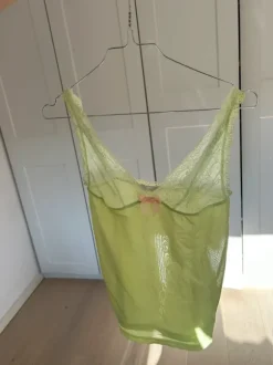 Blondetop fra Viola Sky