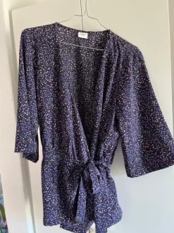 Bluse - kimono style