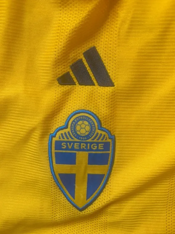 bluzka piłkarska szwecja adidas jersey