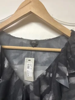 Bluzka z siateczki z nadrukiem River Island