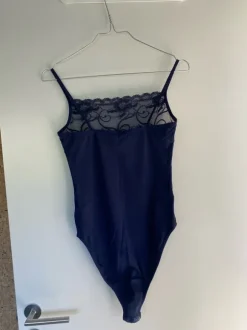 Bodystocking fra Pieces med blonde