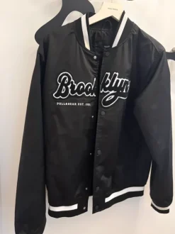Bomber jakke