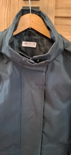 Bonmarché przeciwdeszczowa granatowa kurtka damska rozmiar L / 40 / 12·