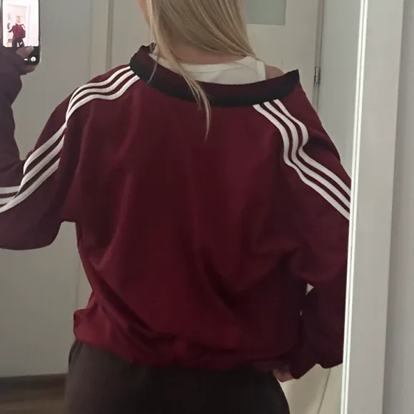 Bordowa bluza oversize adidas vintage